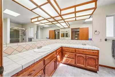 575 Lauresa, Hemet, CA 92544 - Photo 15