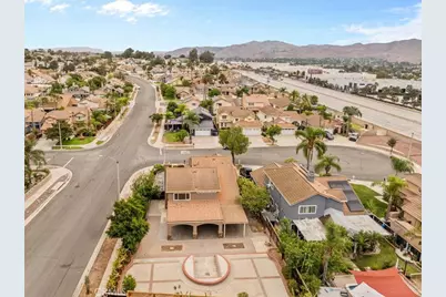 386 Arthur, Corona, CA 92879 - Photo 33