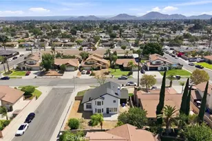 17794 Sandhurst, Fontana, CA 92336 - Photo 39