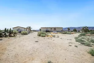 1930 Calaveras, Pinon Hills, CA 92372 - Photo 27