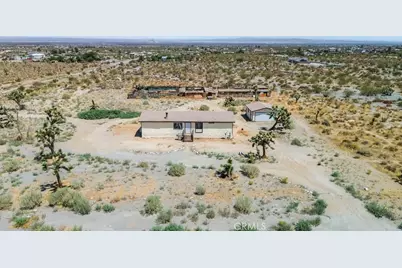1930 Calaveras, Pinon Hills, CA 92372 - Photo 29