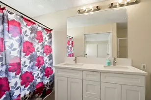 1930 Calaveras, Pinon Hills, CA 92372 - Photo 21