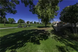 40536 Via Estrada, Murrieta, CA 92562 - Photo 39