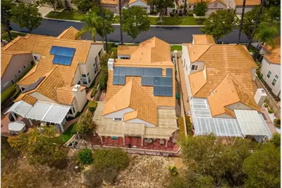 40536 Via Estrada, Murrieta, CA 92562 - Photo 11