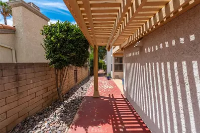 40536 Via Estrada, Murrieta, CA 92562 - Photo 7
