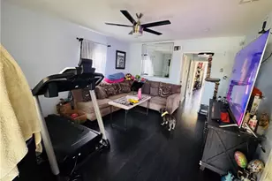 12101 Barnwall, Norwalk, CA 90650 - Photo 9