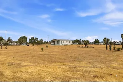 11251 Nevada Road, Phelan, CA 92371 - Photo 11