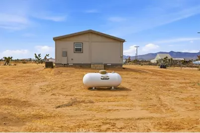 11251 Nevada Road, Phelan, CA 92371 - Photo 9