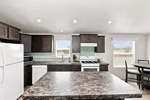 11251 Nevada Rd, Phelan, CA 92371 - Photo 17