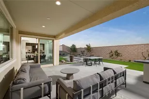 25099 Greythorne Dr, Menifee, CA 92586 - Photo 17