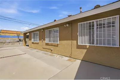 6031 S Van Ness, Los Angeles, CA 90047 - Photo 43