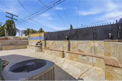 6031 S Van Ness, Los Angeles, CA 90047 - Photo 45