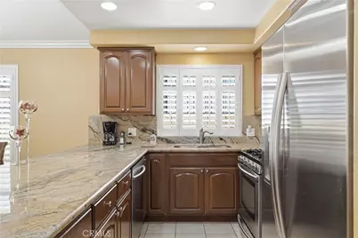 6031 S Van Ness, Los Angeles, CA 90047 - Photo 15