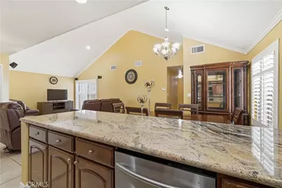 6031 S Van Ness, Los Angeles, CA 90047 - Photo 19