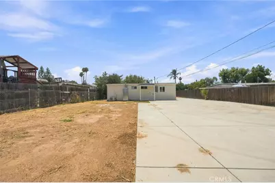 777 Arliss, Riverside, CA 92507 - Photo 23