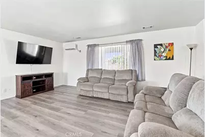 11835 6th, Hesperia, CA 92345 - Photo 5