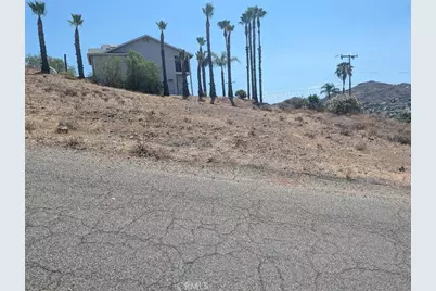 123 Vista Way, Canyon Lake, CA 92587 - Photo 5