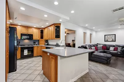 5651 Abilene, Riverside, CA 92506 - Photo 17