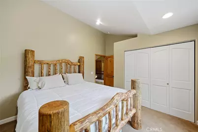 30151 Skyline, Running Springs, CA 92382 - Photo 47