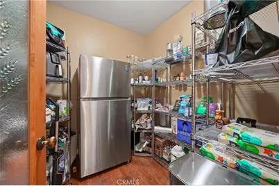 30151 Skyline, Running Springs, CA 92382 - Photo 31