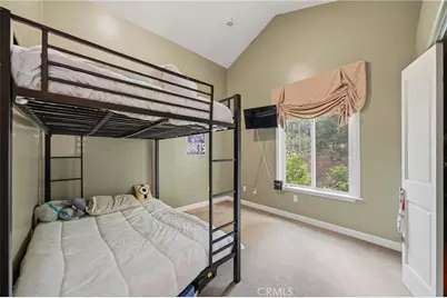 30151 Skyline, Running Springs, CA 92382 - Photo 41