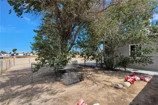 15212 Dos Palmas, Victorville, CA 92392 - Photo 41