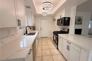 25177 Dana Ln, Moreno Valley, CA 92551 - Photo 9