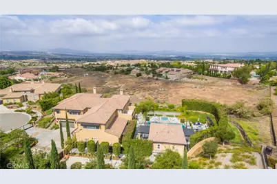 455 Wrightwood Court, Riverside, CA 92506 - Photo 13