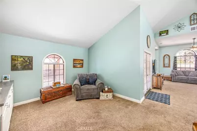 5857 Dora Court, Riverside, CA 92506 - Photo 13