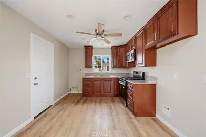 221 Pleasant View, Colton, CA 92324 - Photo 17