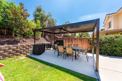 33320 Wallace Way, Yucaipa, CA 92399 - Photo 5