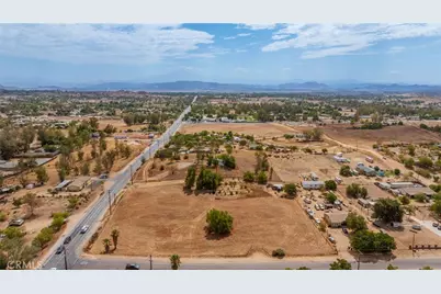 21639 Ellis Avenue, Perris, CA 92572 - Photo 33