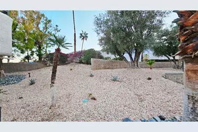 2825 N Los Felices #213, Palm Springs, CA 92262 - Photo 27