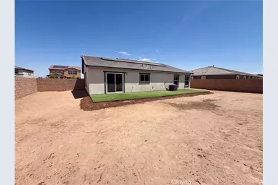 11550 Halter, Victorville, CA 92392 - Photo 5