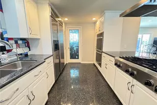 20944 Delphine Dr, Walnut, CA 91789 - Photo 19