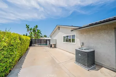 27888 Rainbow Lane, Highland, CA 92346 - Photo 37