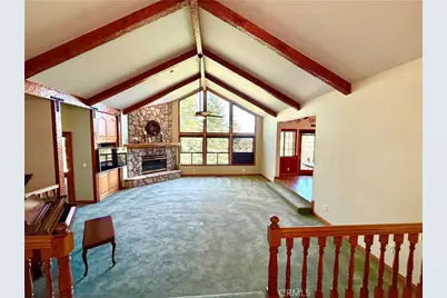 285 N Fairway, Lake Arrowhead, CA 92352 - Photo 3