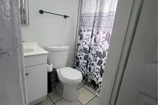 2454 W 7th St, San Bernardino, CA 92410 - Photo 9