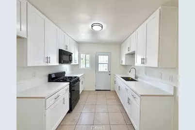 3026 Glenview, San Bernardino, CA 92407 - Photo 5