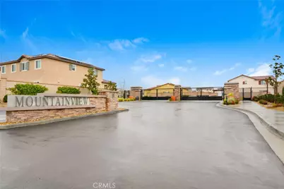 15740 Parry Peak Drive, Fontana, CA 92336 - Photo 15