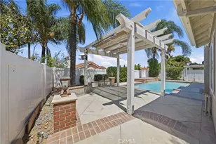 1367 Pajero, Corona, CA 92882 - Photo 33