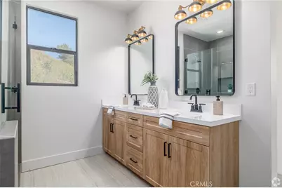 1029 N Staley Lane, Los Angeles, CA 90042 - Photo 11