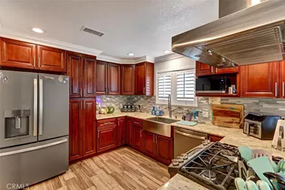9220 Highland, Rancho Cucamonga, CA 91701 - Photo 25