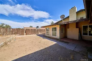 16326 Molino Dr, Victorville, CA 92395 - Photo 33