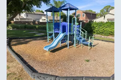 874 S Lamarr, Rialto, CA 92376 - Photo 31