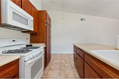 24431 Finley, Moreno Valley, CA 92553 - Photo 13