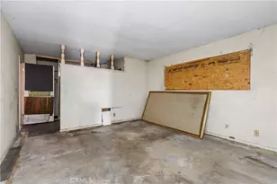 692 S Carmalita, Hemet, CA 92543 - Photo 17