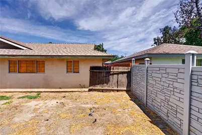 692 S Carmalita, Hemet, CA 92543 - Photo 27