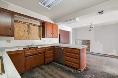 692 S Carmalita, Hemet, CA 92543 - Photo 13
