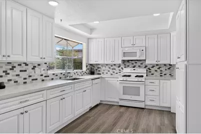7950 Olivia Way, Riverside, CA 92509 - Photo 9